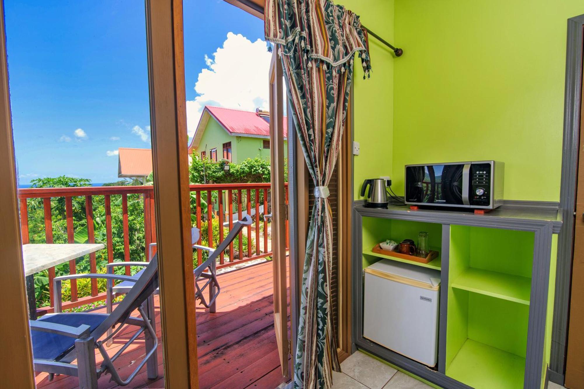 Tropical Paradise View Anse La Raye Екстериор снимка