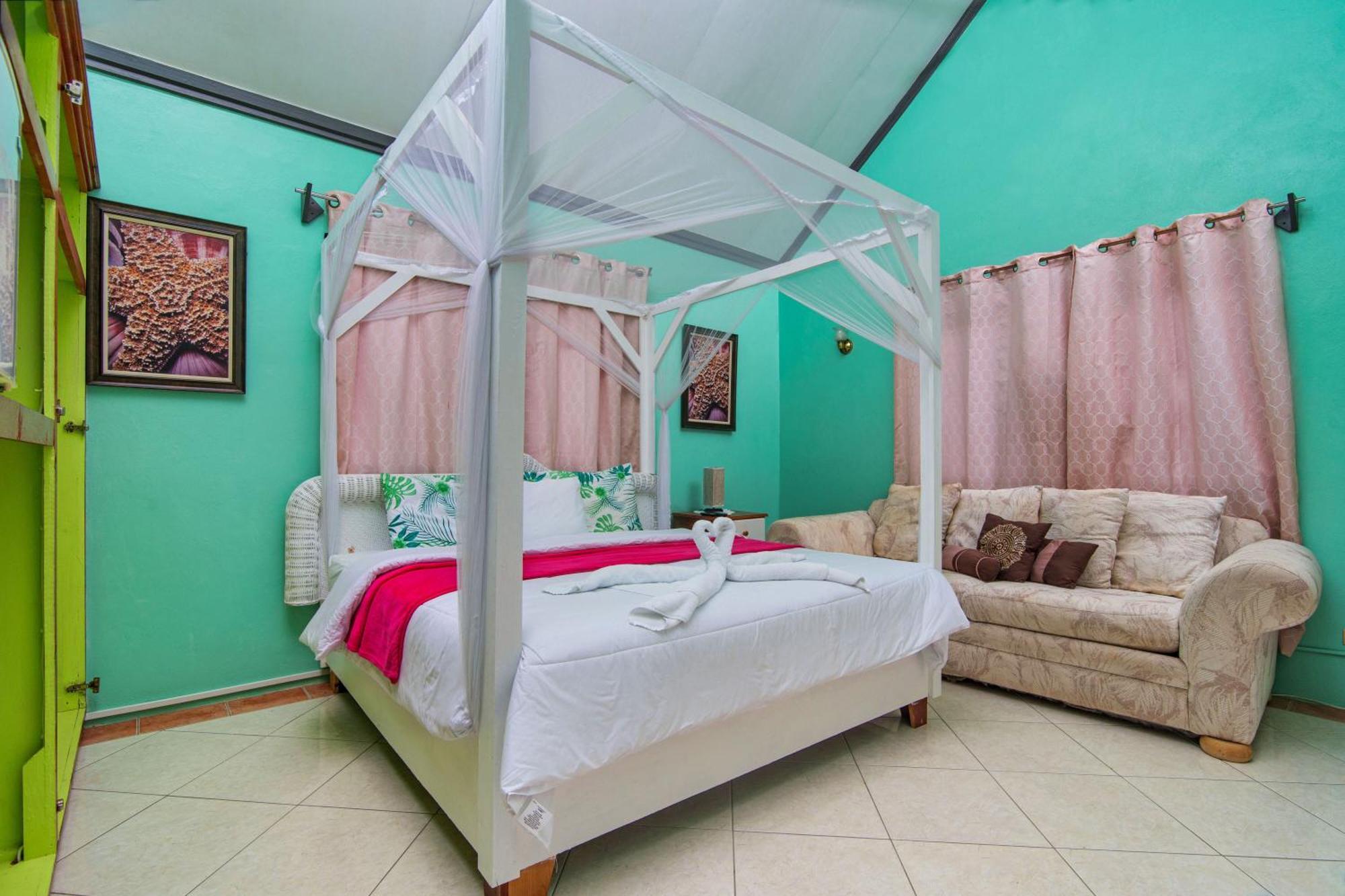Tropical Paradise View Anse La Raye Екстериор снимка