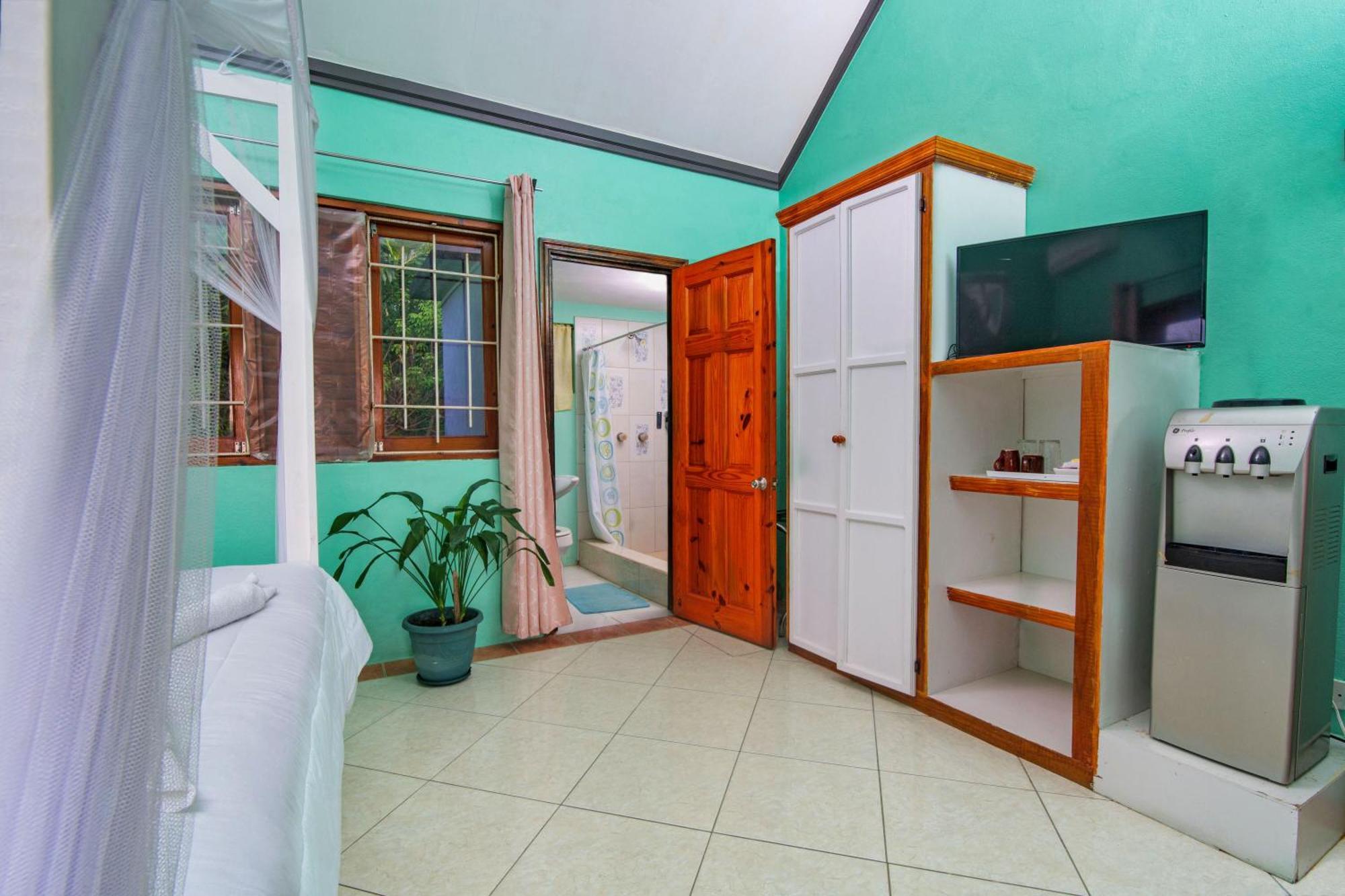 Tropical Paradise View Anse La Raye Екстериор снимка